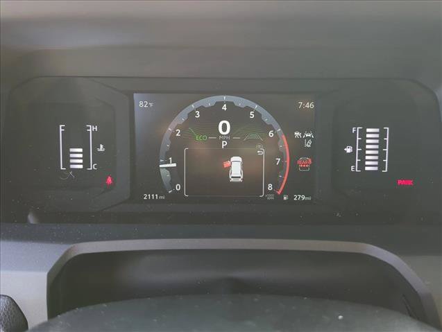Certified 2025 Toyota 4Runner SR5 AWD/4WD image 17