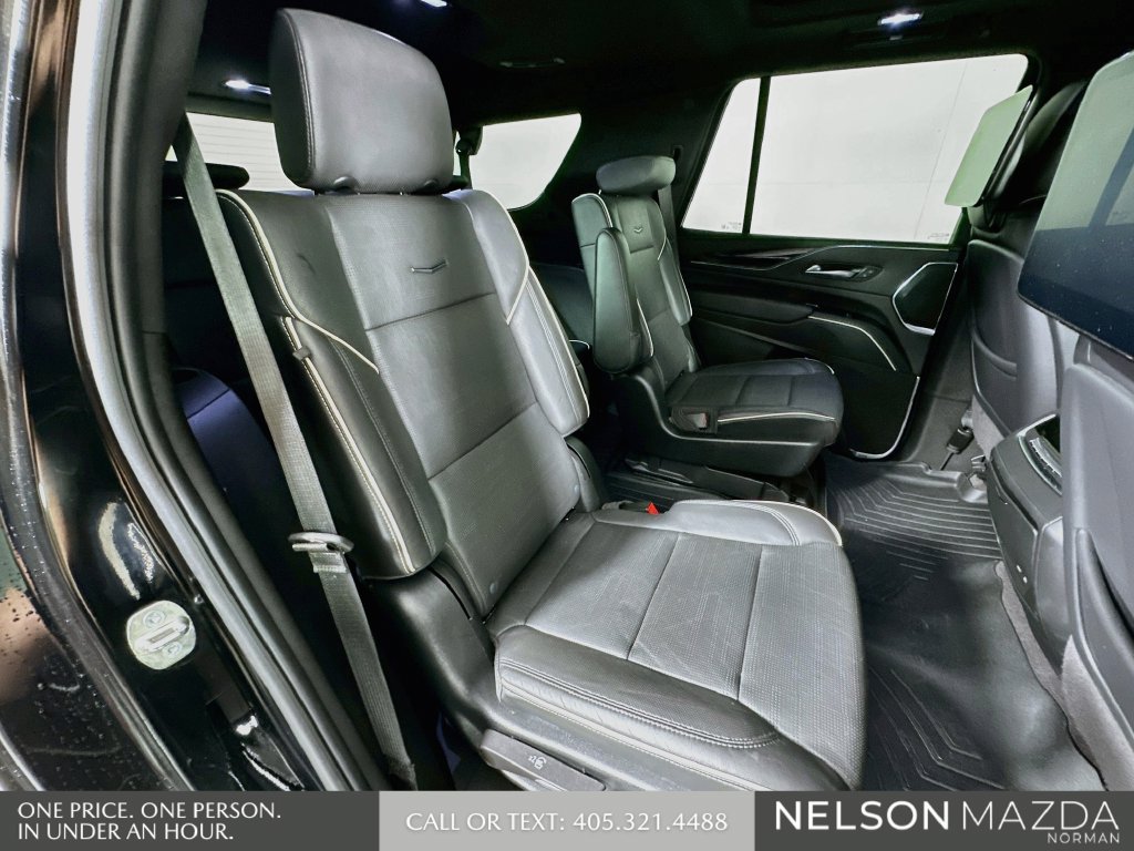 Used 2023 Cadillac Escalade Sport AWD/4WD image 31
