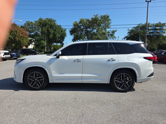 Used 2024 Lexus TX 350 AWD w/ Captains Chair Package image 8