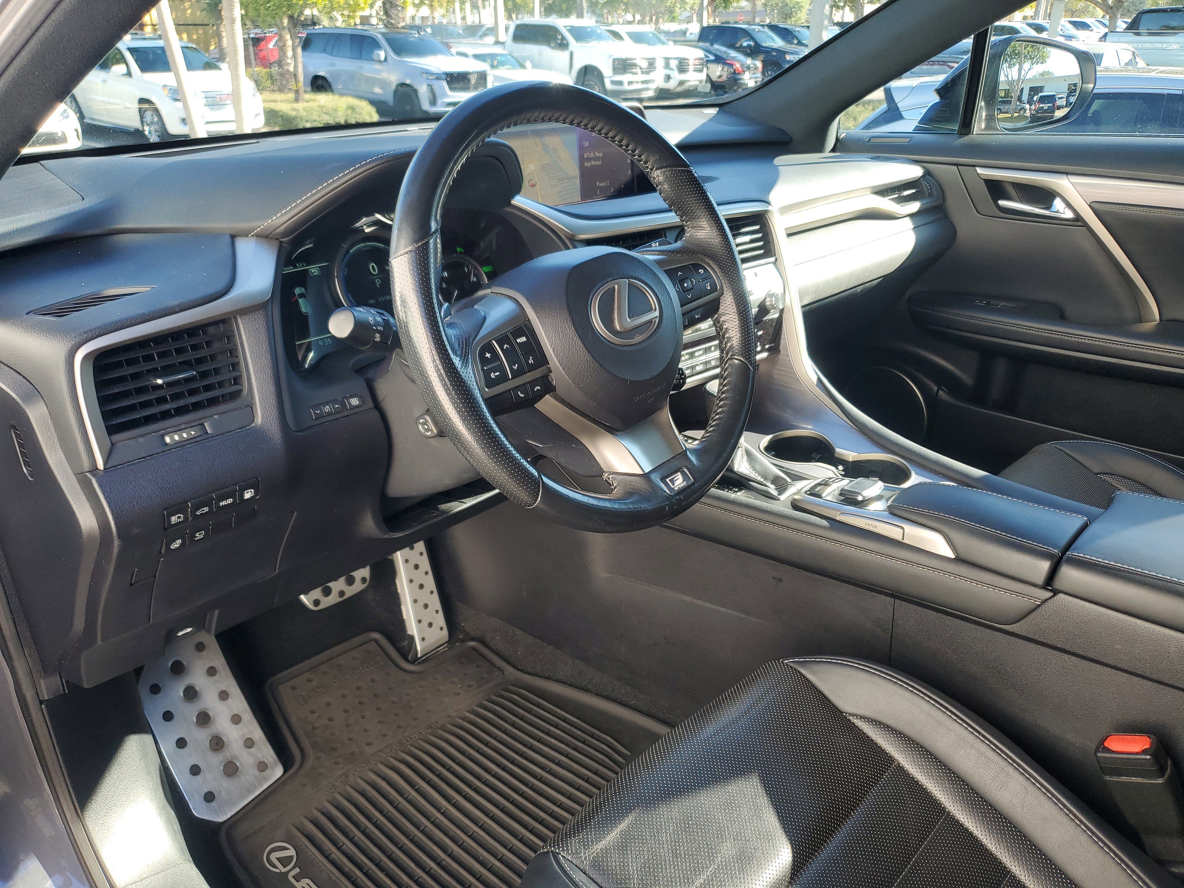 Used 2019 Lexus RX 450h AWD image 10