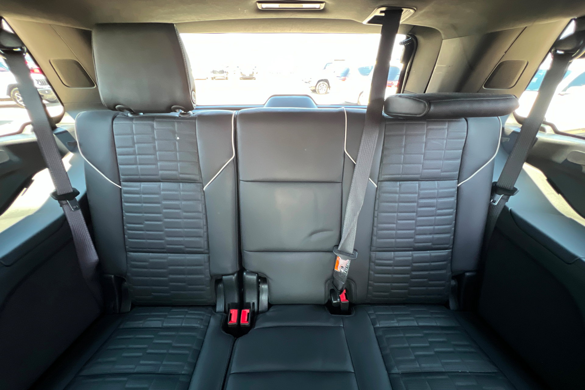 New 2025 Cadillac Escalade Sport Platinum w/ LPO, ONYX Package AWD/4WD image 23