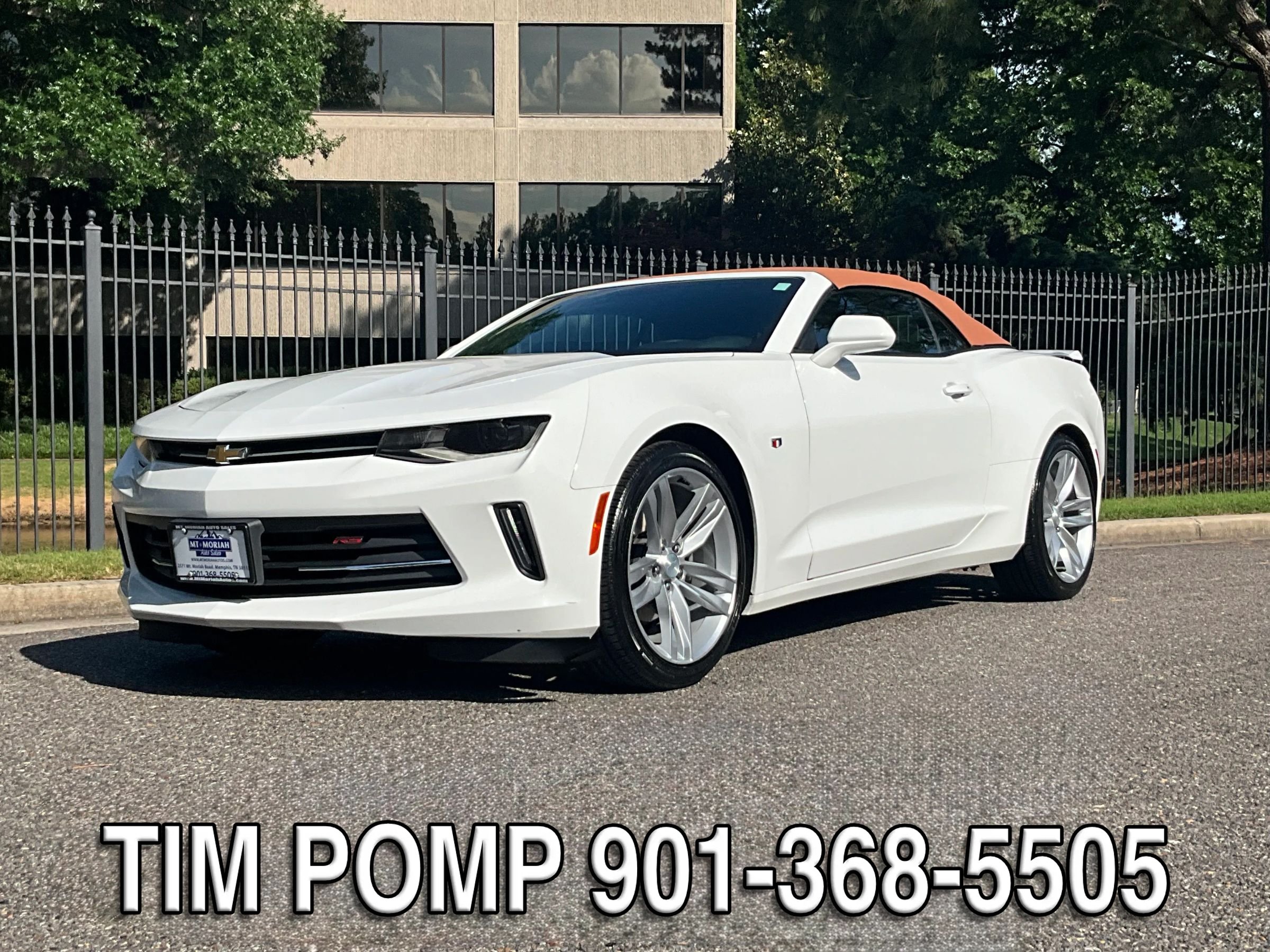 Used 2017 Chevrolet Camaro LT w/ RS Package RWD image 18