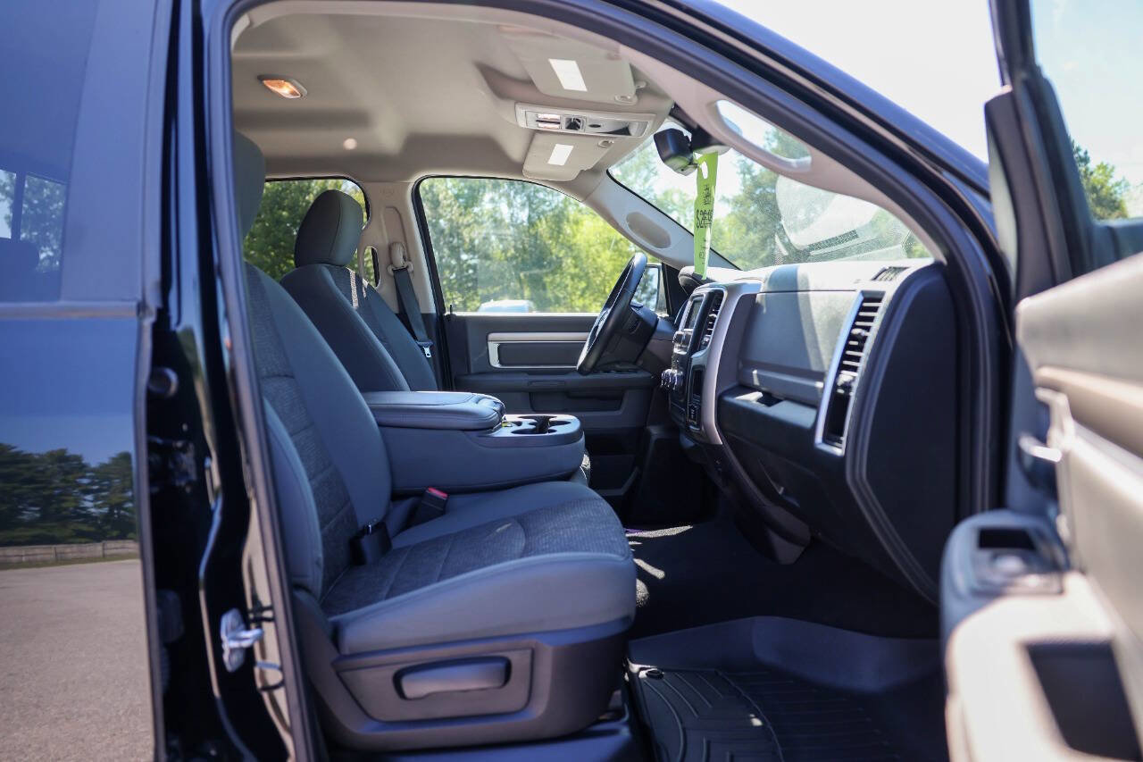 Used 2015 RAM 1500 Big Horn AWD/4WD image 9