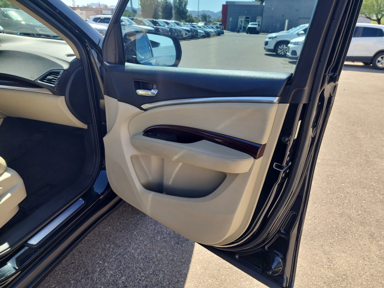 Used 2016 Acura MDX FWD w/ Technology Package image 16