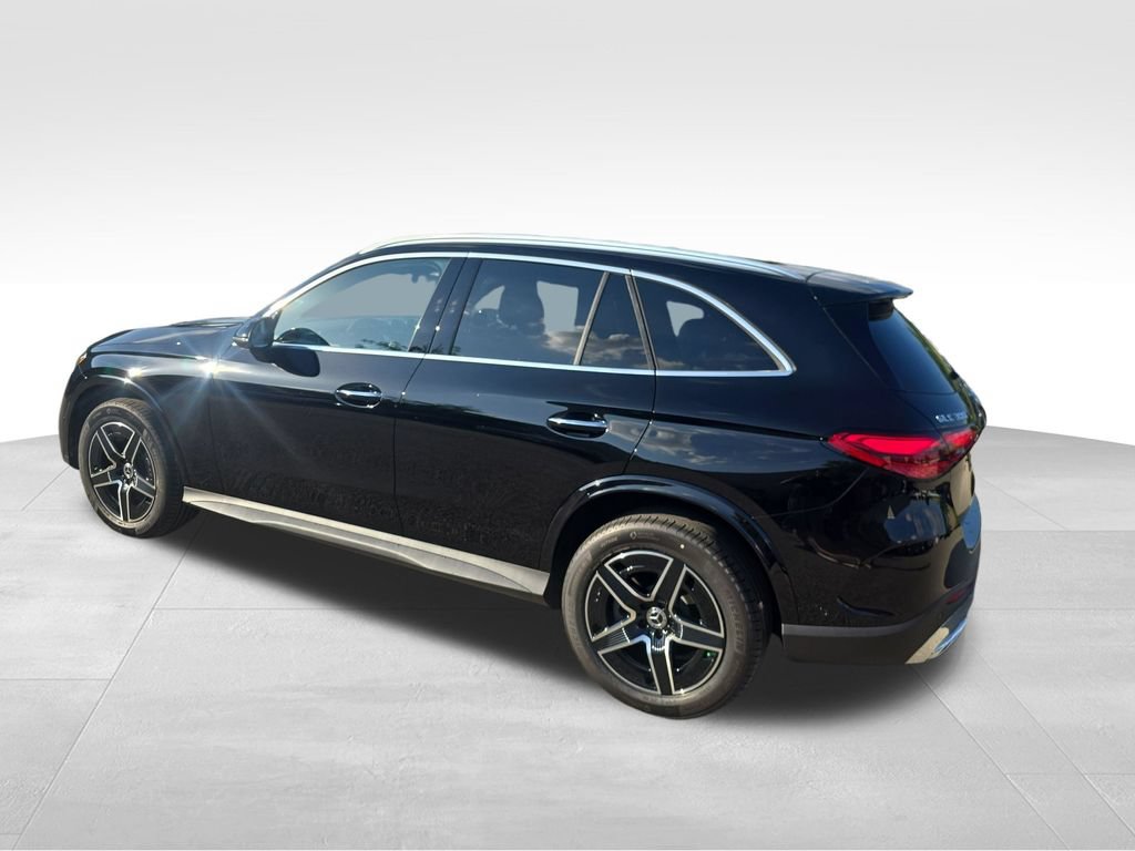 New 2026 Mercedes-Benz GLC 300 4MATIC image 3