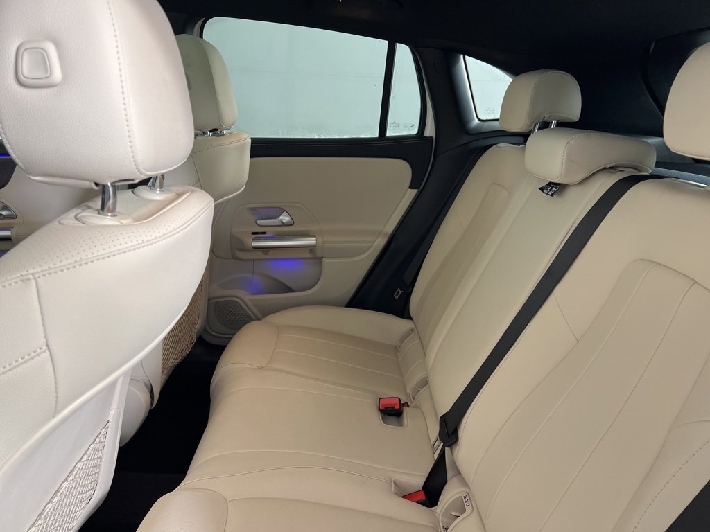 Certified 2022 Mercedes-Benz GLA 250 4MATIC image 13