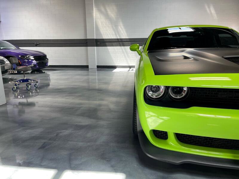 Used 2015 Dodge Challenger SRT Hellcat image 6