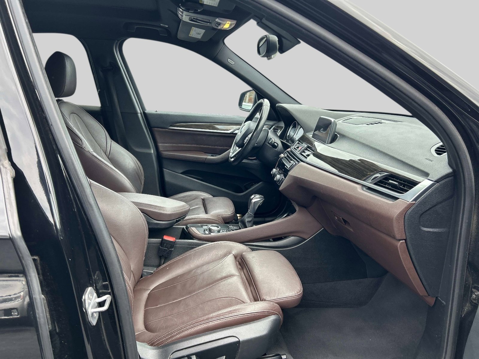 Used 2018 BMW X1 xDrive28i w/ Convenience Package AWD/4WD image 18