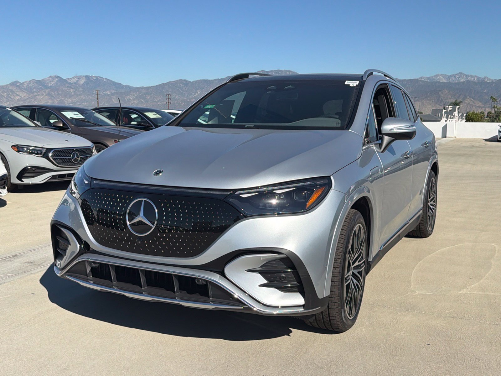 New 2027 Mercedes-Benz EQE 320 4MATIC SUV image 6
