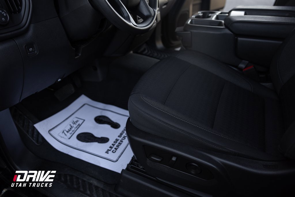 Used 2022 Chevrolet Silverado 1500 Custom image 27