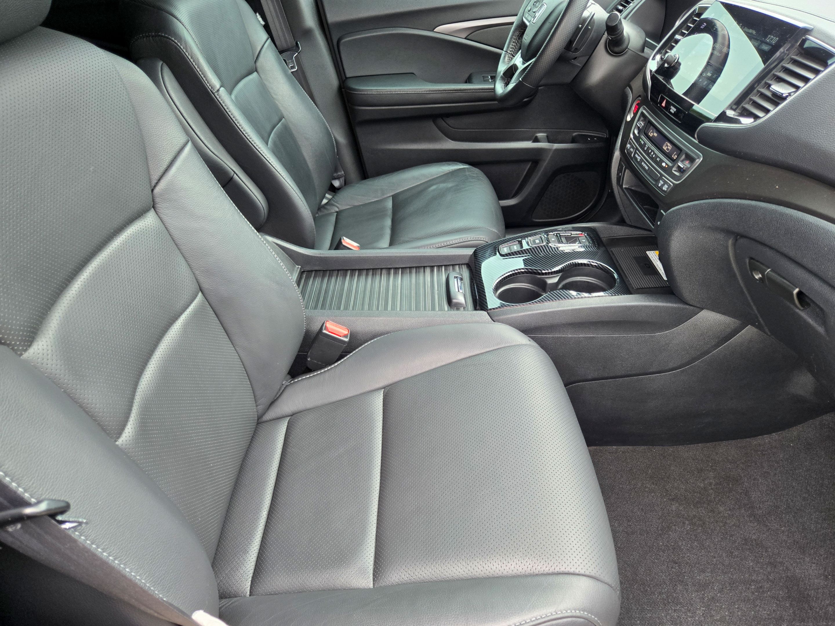 Used 2022 Honda Passport EX-L image 11