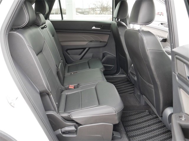 Certified 2023 Volkswagen Atlas Cross Sport SE image 19