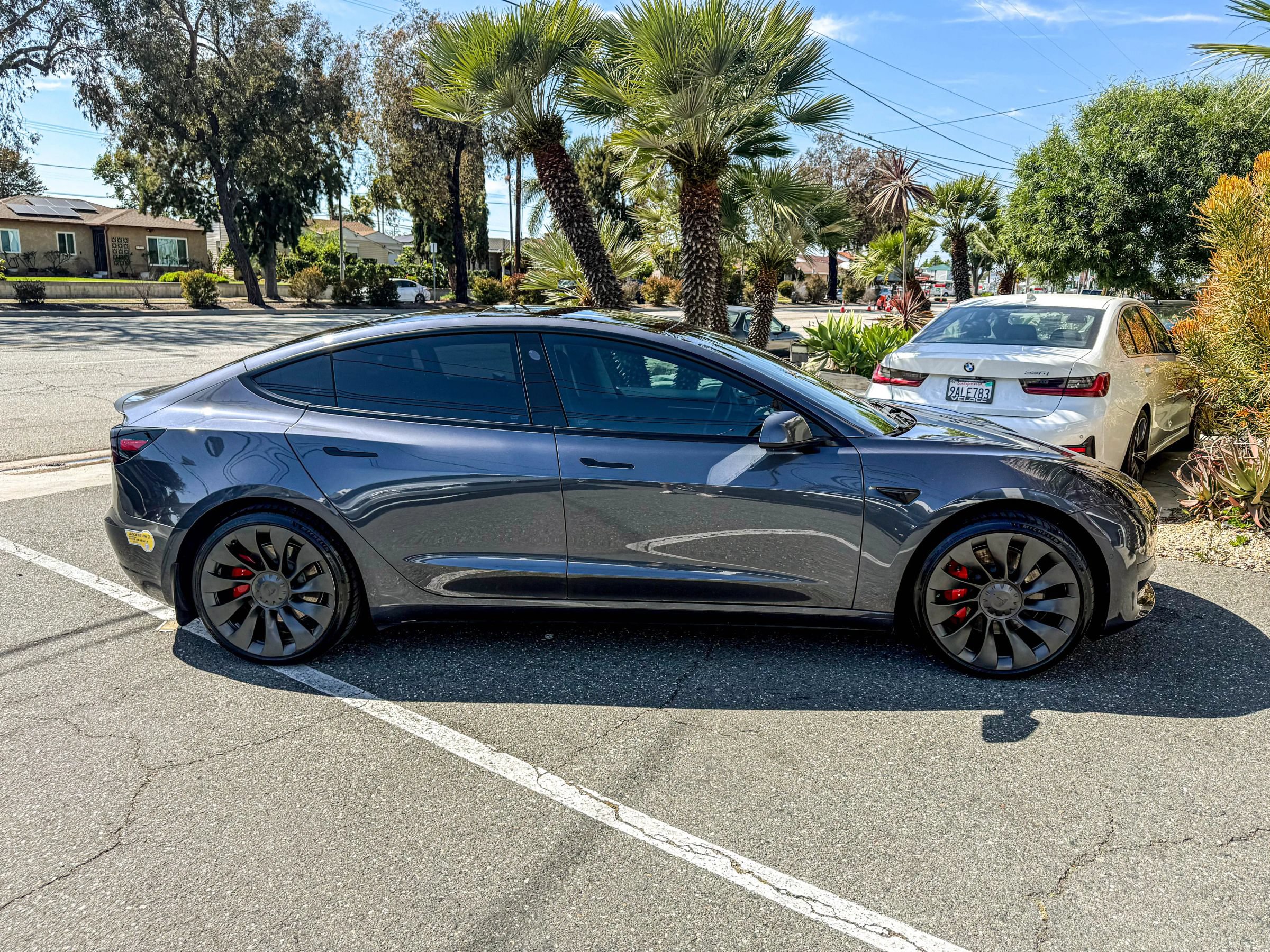 Used 2022 Tesla Model 3 Performance AWD/4WD image 16