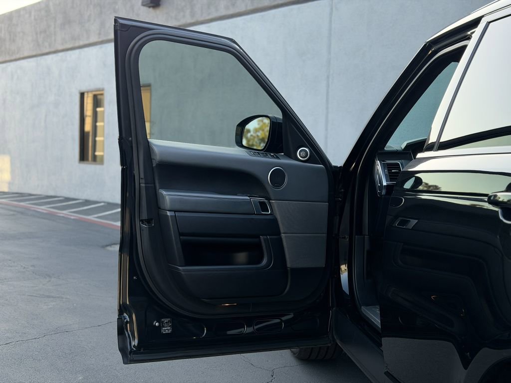 Used 2015 Land Rover Range Rover Sport Supercharged image 13