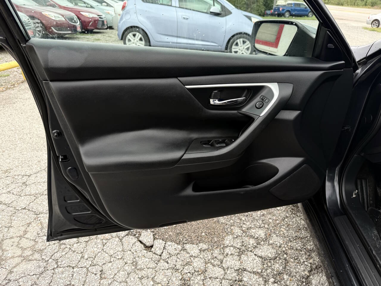 Used 2017 Nissan Altima 2.5 SV image 21