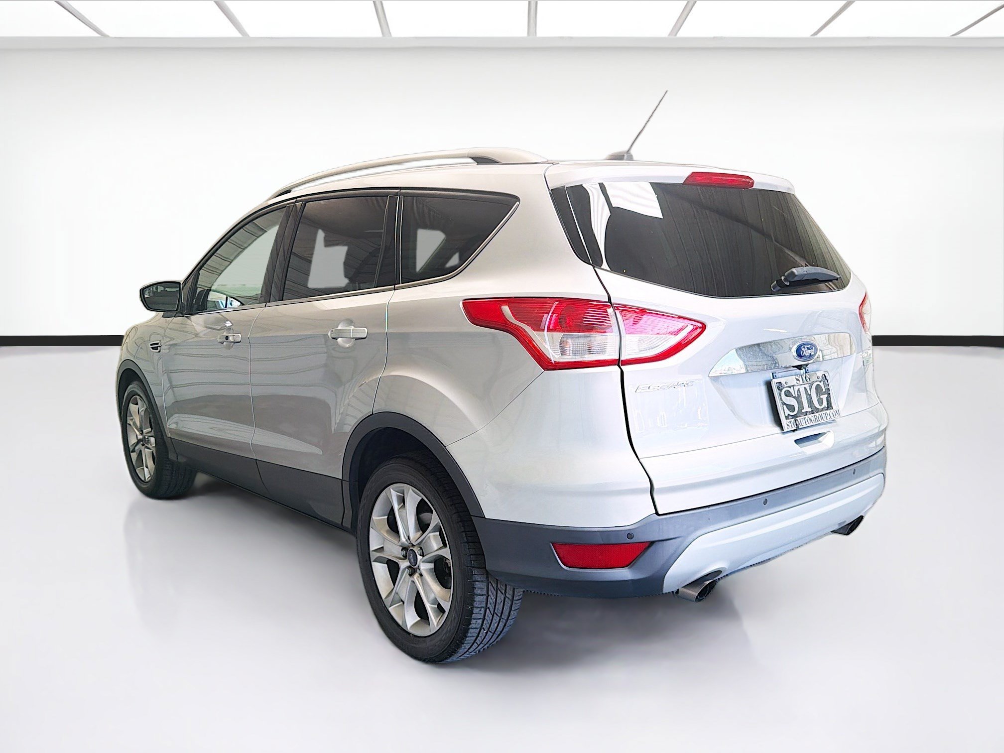 Used 2016 Ford Escape Titanium FWD image 6