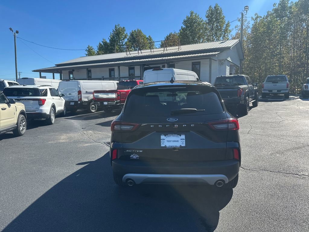 New 2026 Ford Escape Active w/ Tech Pack #1 FWD image 6