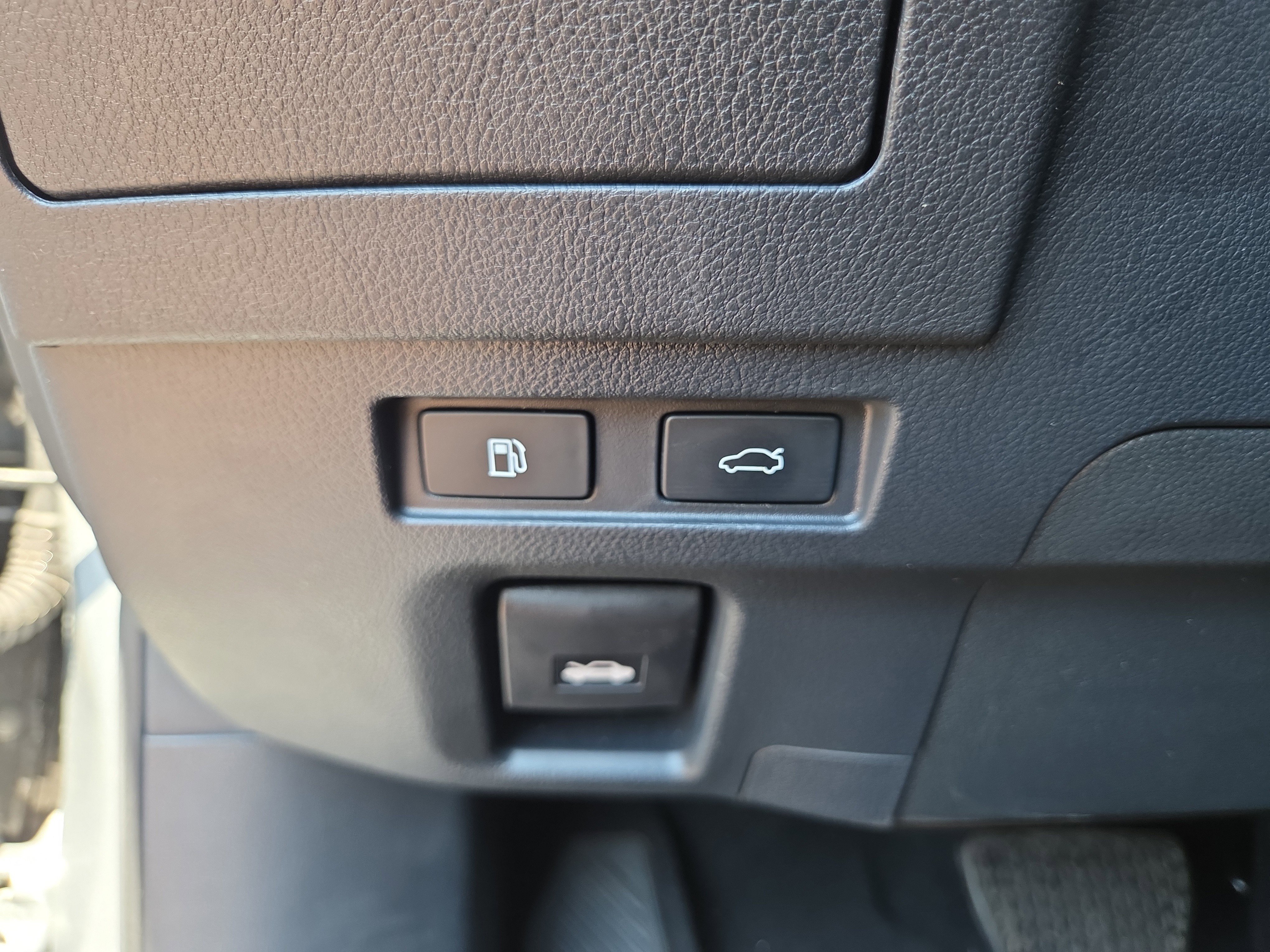 Certified 2025 Lexus ES 350 w/ Premium Package FWD image 32