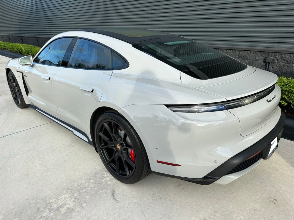 Used 2025 Porsche Taycan 4S image 3