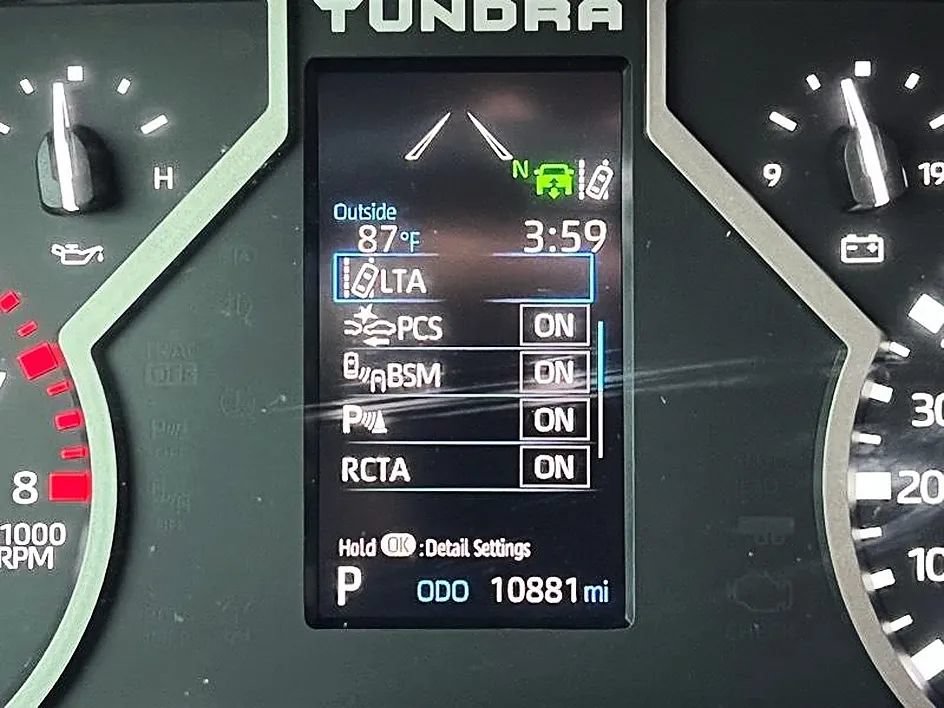 Used 2023 Toyota Tundra Limited AWD/4WD image 27