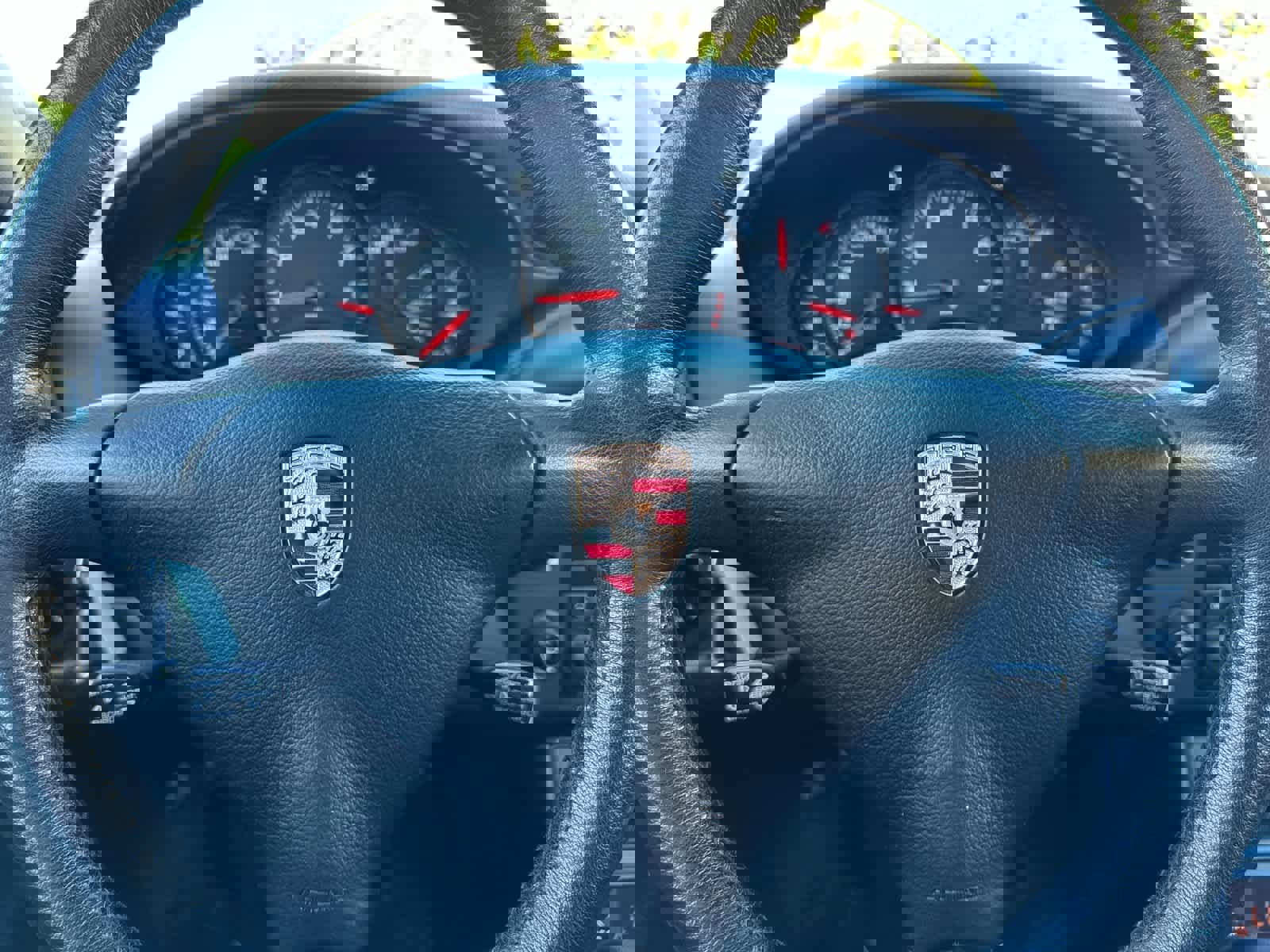 Used 2001 Porsche 911 Carrera 4 image 18