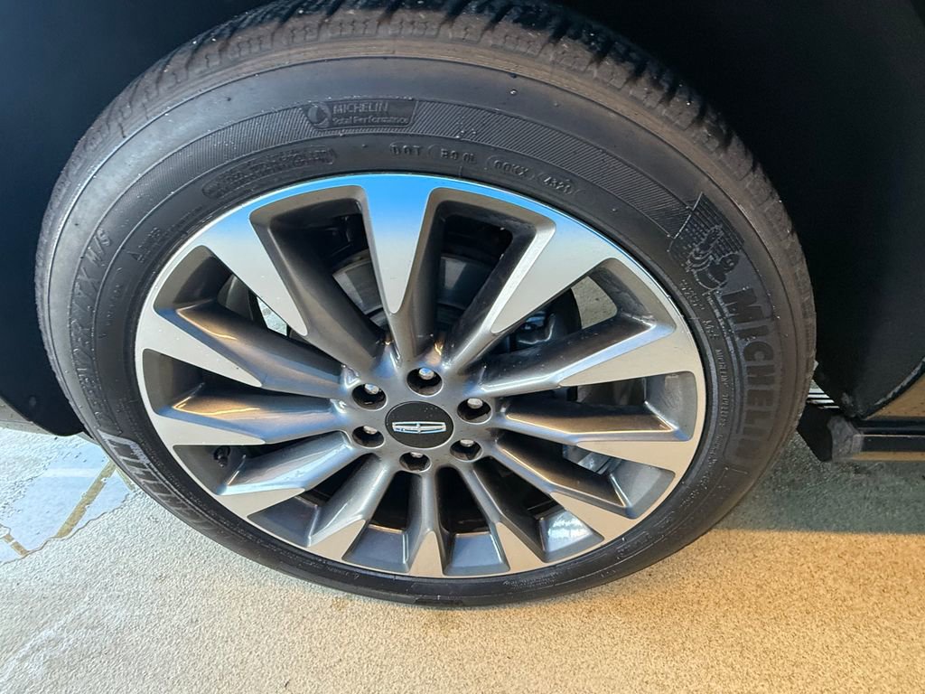 Used 2020 Lincoln Navigator L Reserve image 10