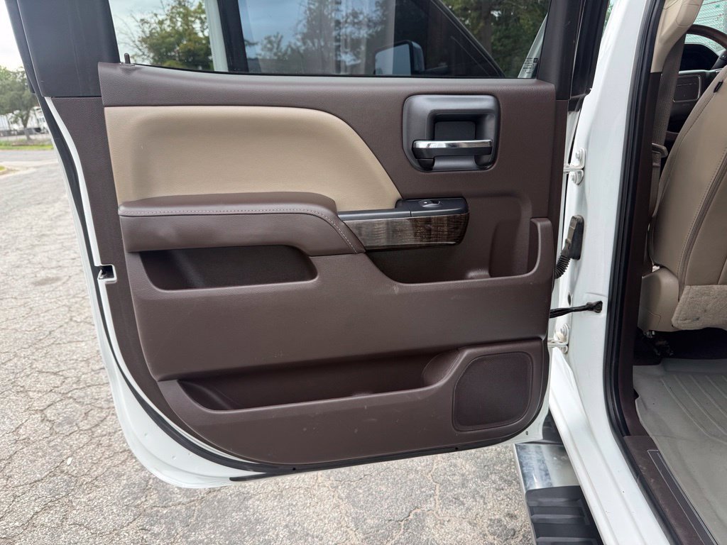 Used 2016 GMC Sierra 3500 Denali w/ Duramax Plus Package AWD/4WD image 42