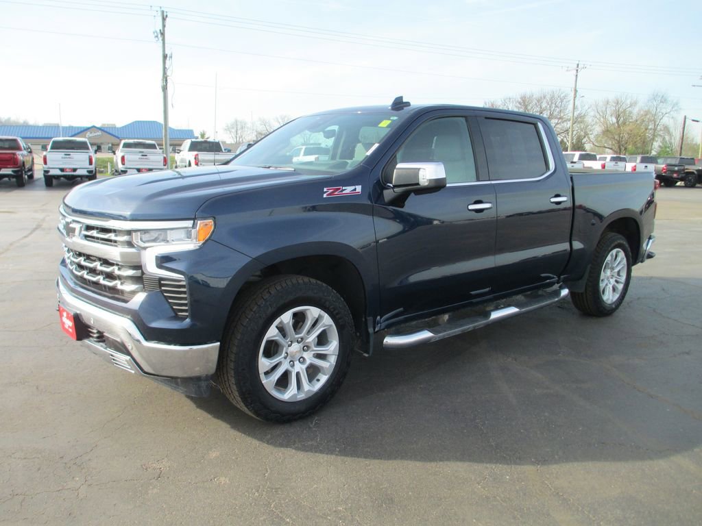 Used 2023 Chevrolet Silverado 1500 LTZ image 13