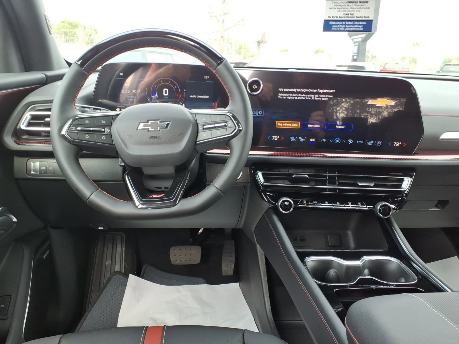 New 2026 Chevrolet Traverse RS image 13