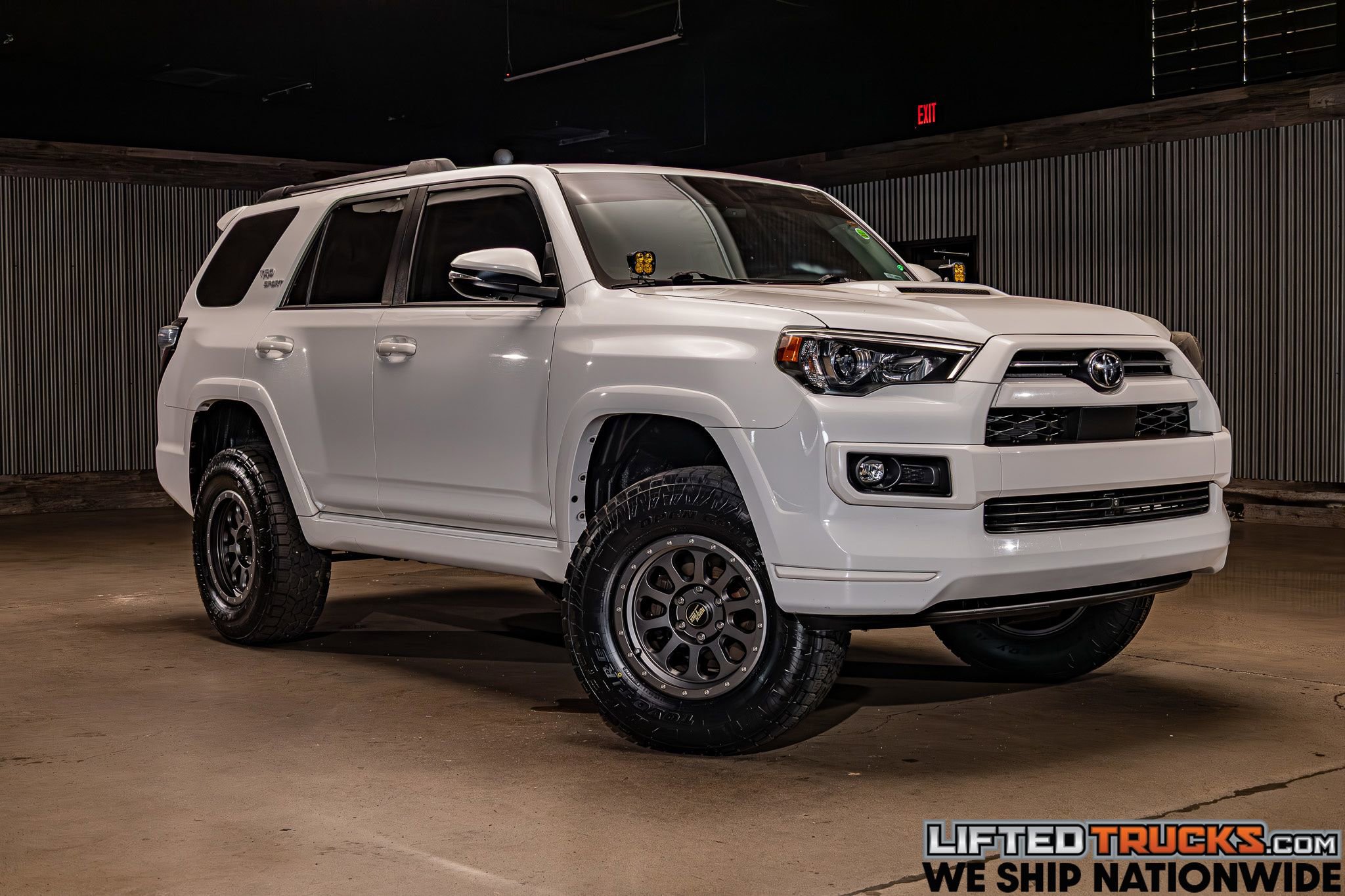 Used 2022 Toyota 4Runner TRD Sport w/ Technology Package AWD/4WD image 1