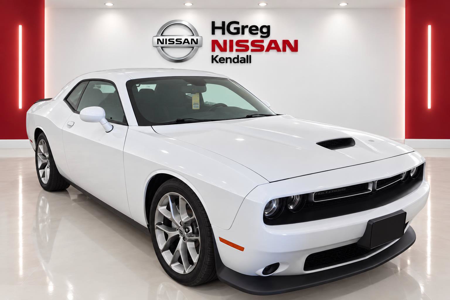 Used 2023 Dodge Challenger GT RWD image 3