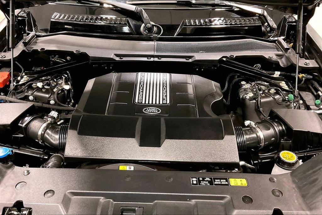 Used 2024 Land Rover Defender 110 Carpathian Edition AWD/4WD image 30