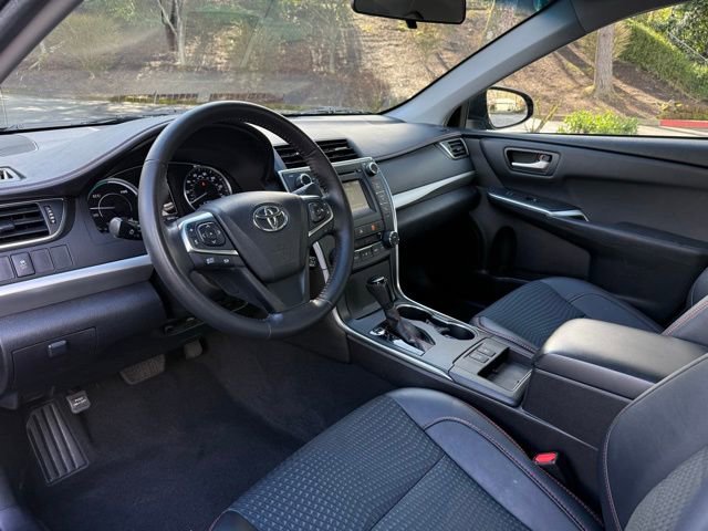 Used 2015 Toyota Camry SE image 7