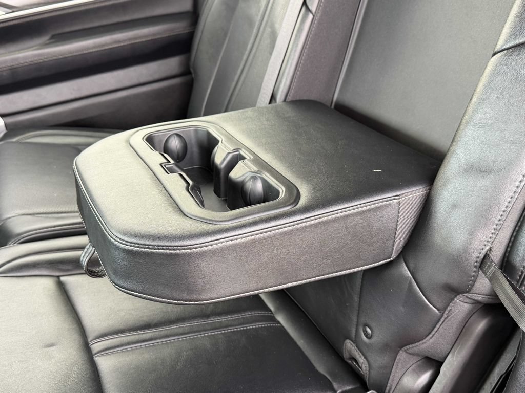 Used 2024 Jeep Wagoneer Series II w/ Flexible Seating Group AWD/4WD image 21