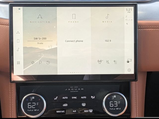 Used 2021 Jaguar F-PACE R-Dynamic S image 18