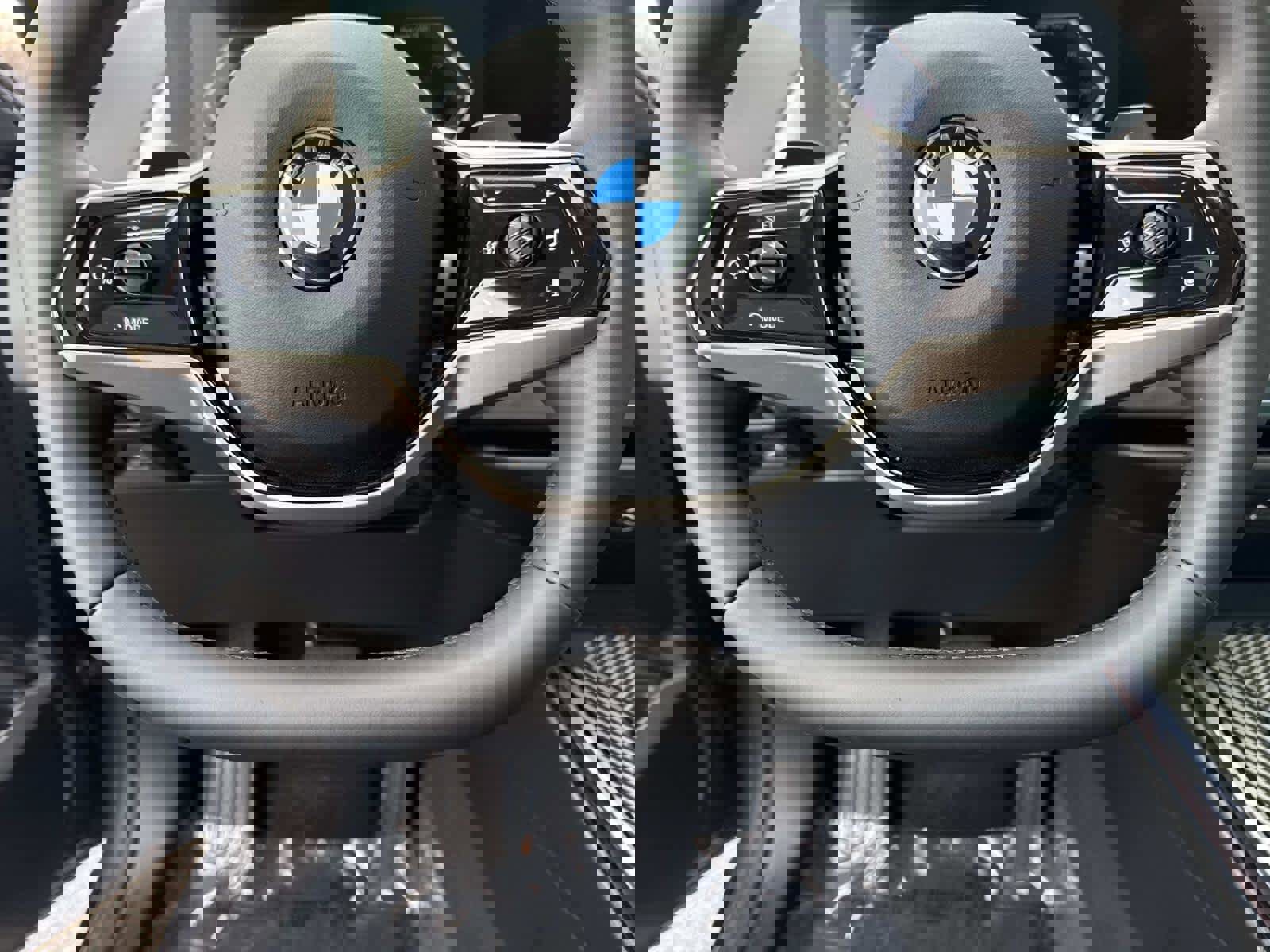 Certified 2025 BMW X3 xDrive30i w/ Premium Package image 18