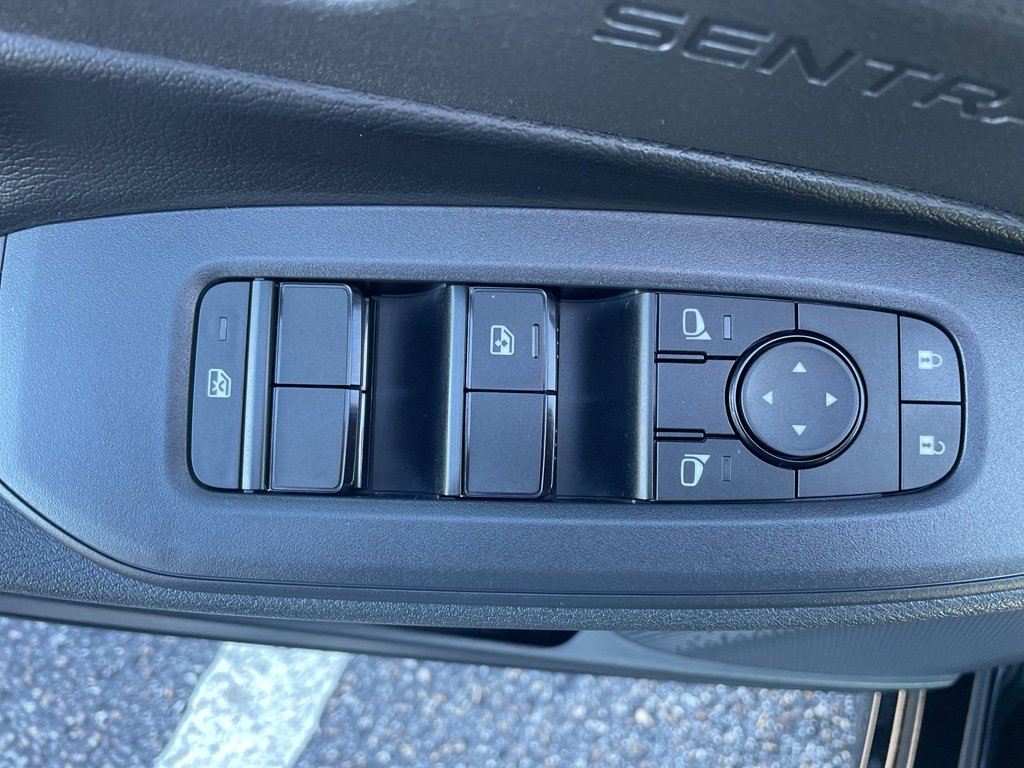 New 2026 Nissan Sentra SV image 9