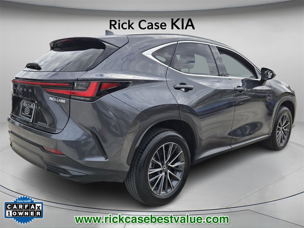 Used 2025 Lexus NX 250 FWD image 7