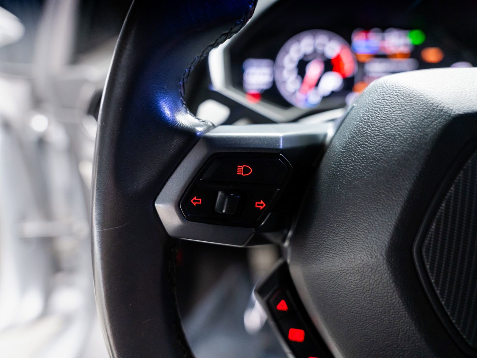 Used 2015 Lamborghini Huracan LP 610-4 image 44