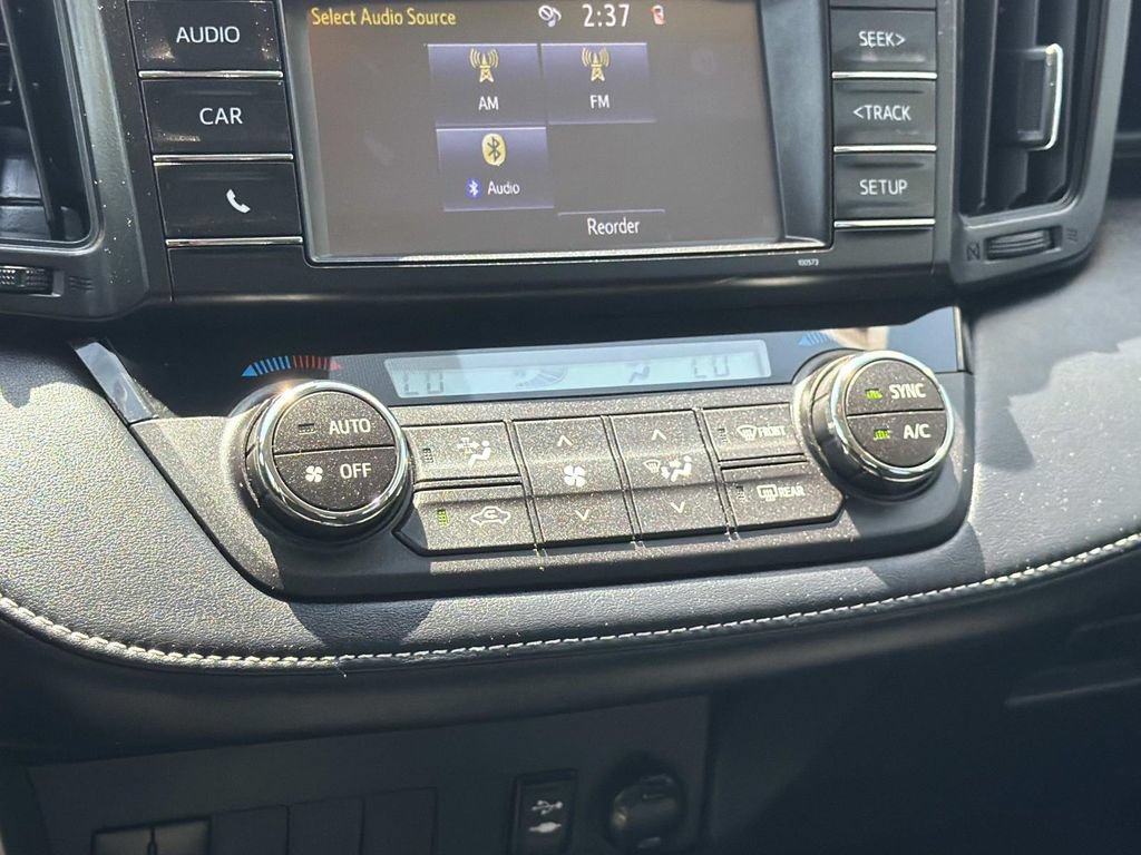 Used 2017 Toyota RAV4 XLE w/ Carpet Mat Package FWD image 13