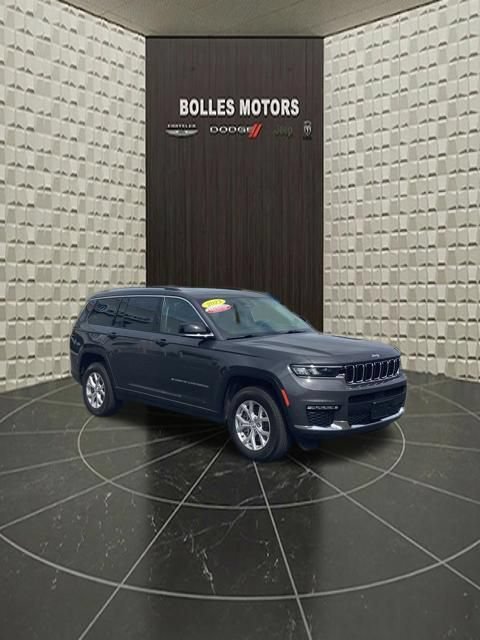 Certified 2023 Jeep Grand Cherokee L Limited AWD/4WD image 2
