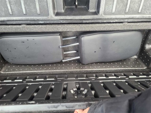 Used 2023 Mitsubishi Outlander SE image 24