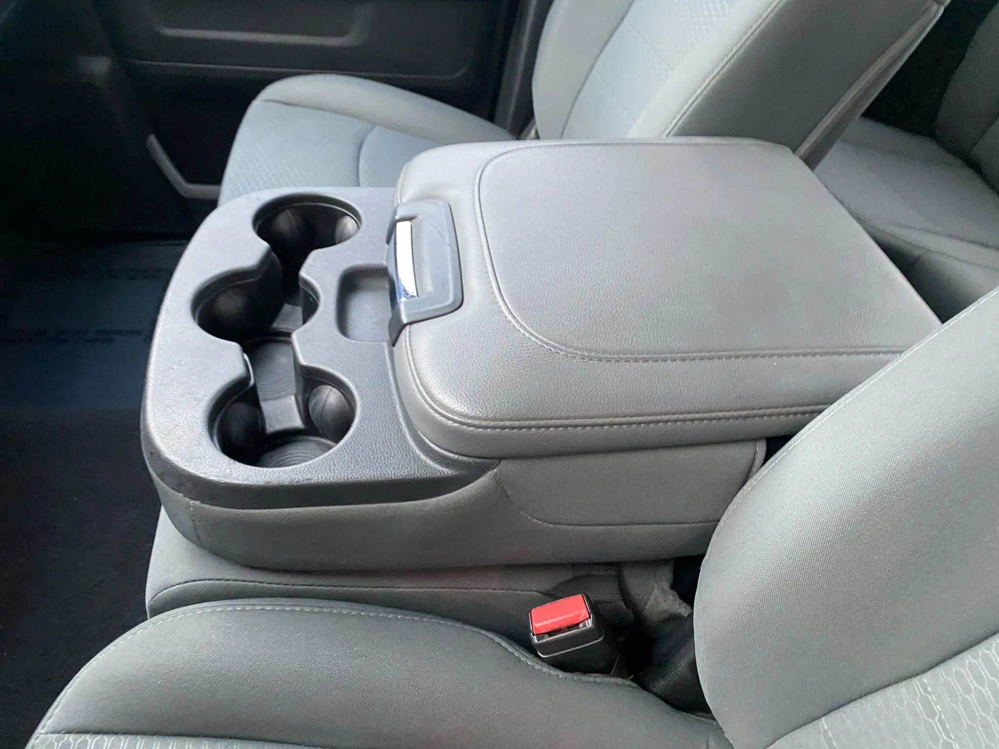 Used 2015 RAM 1500 Express image 13