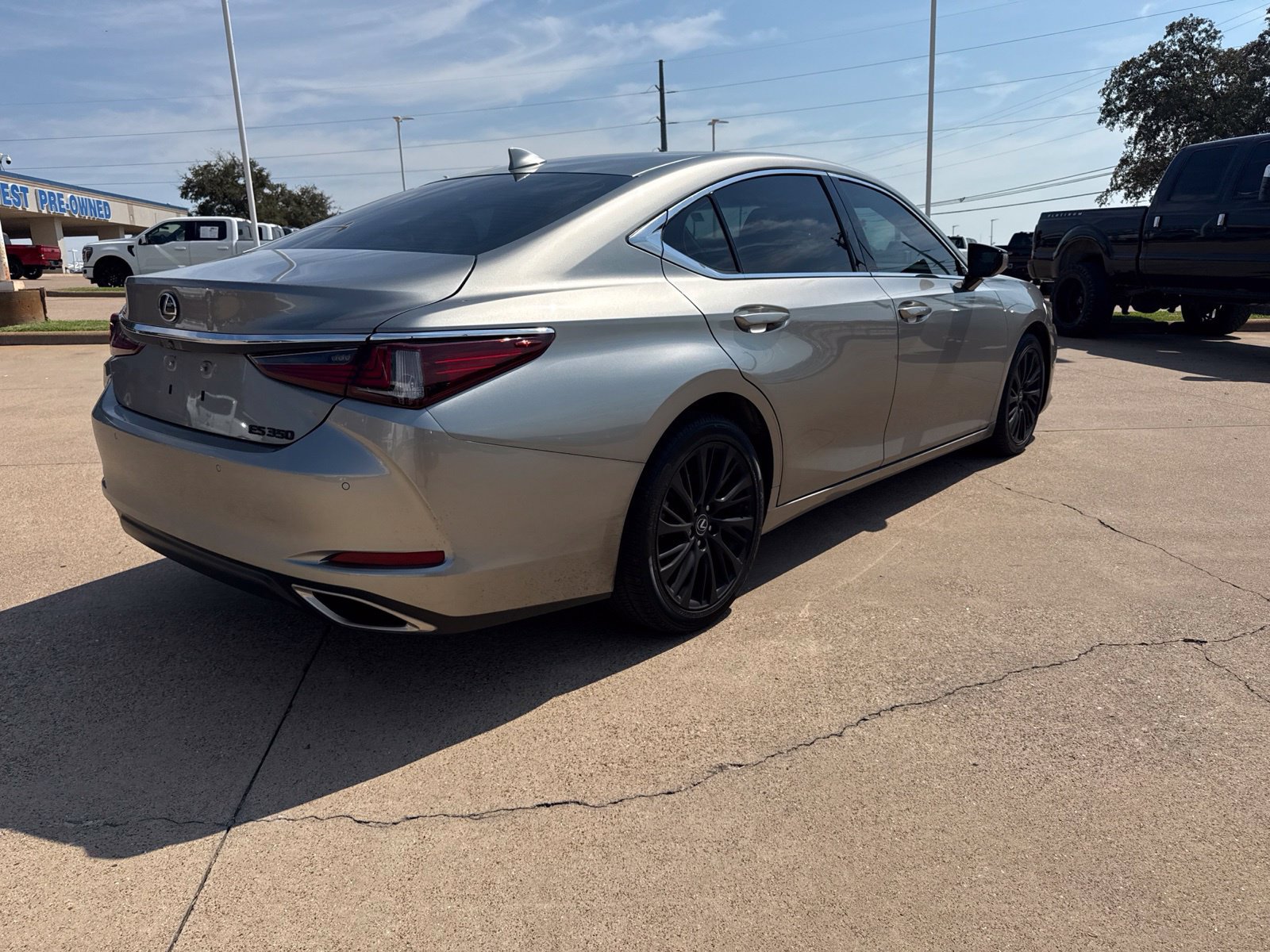 Used 2021 Lexus ES 350 w/ Premium Package FWD image 7
