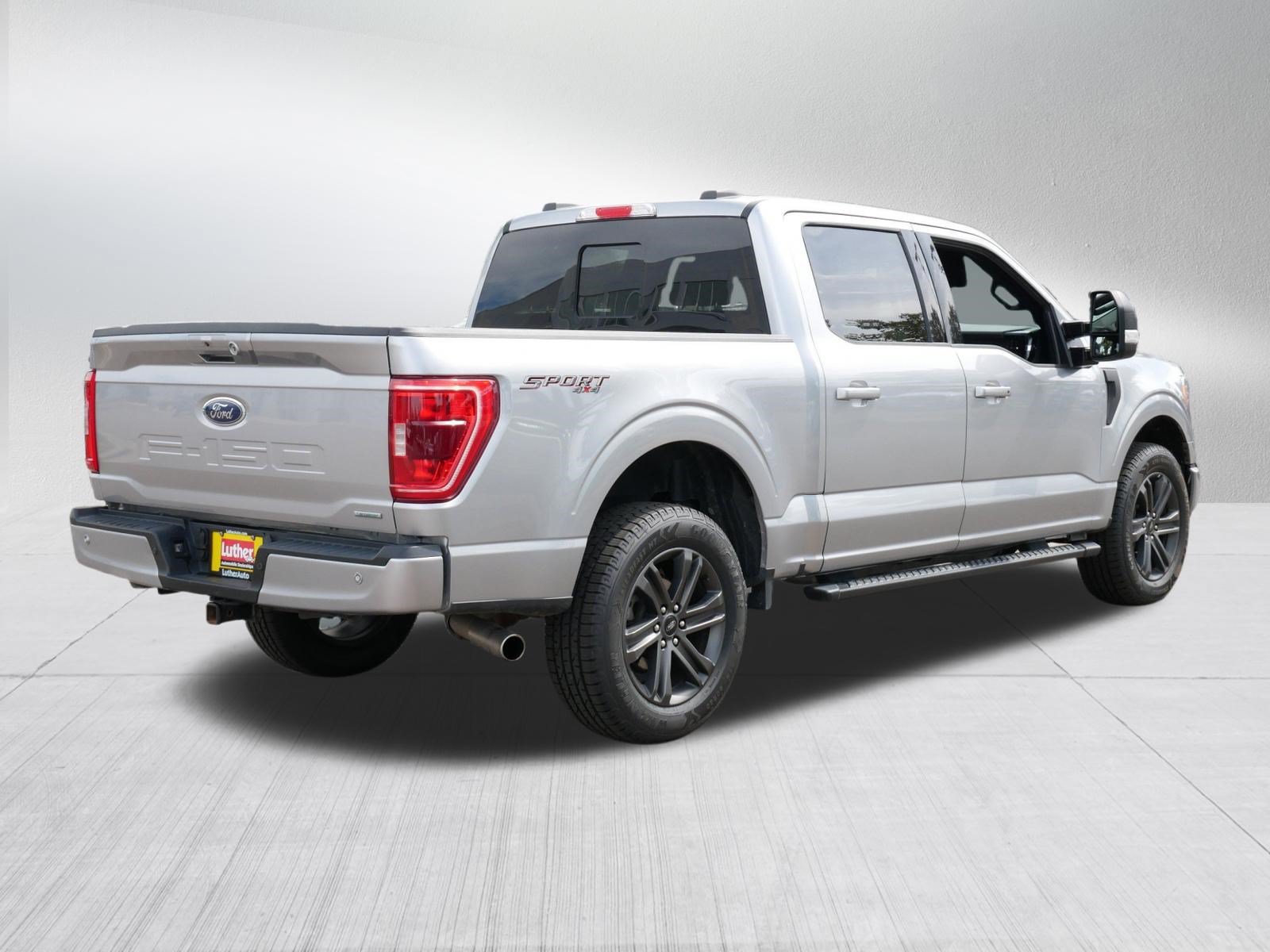 Used 2022 Ford F150 XLT w/ Equipment Group 302A High AWD/4WD image 7