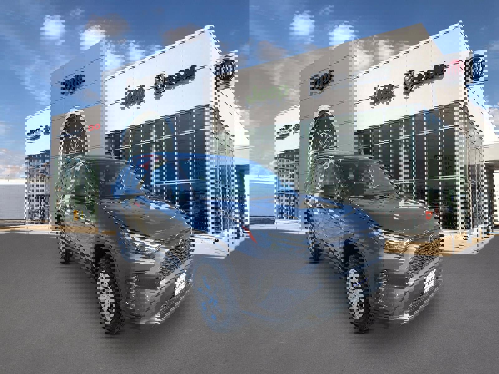 Used 2024 Toyota RAV4 LE image 1