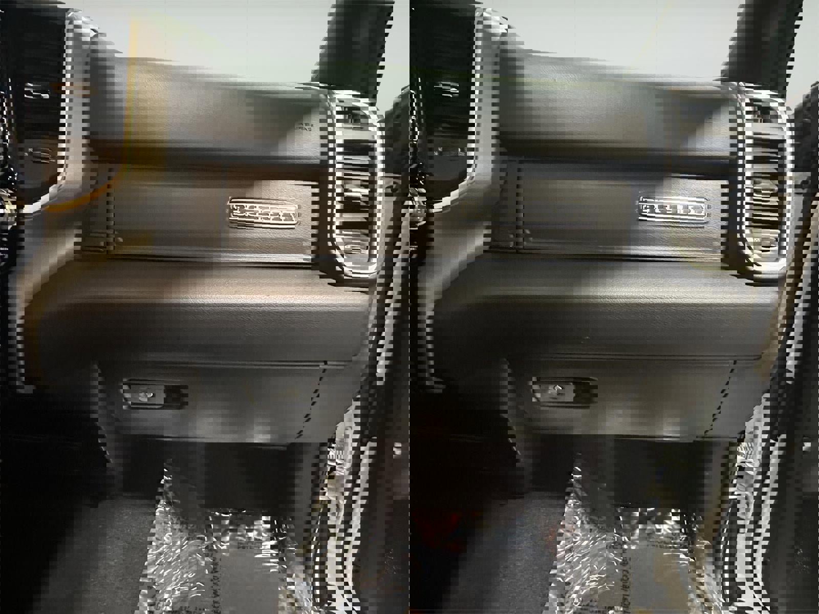 Used 2024 RAM 2500 Big Horn w/ Night Edition image 39