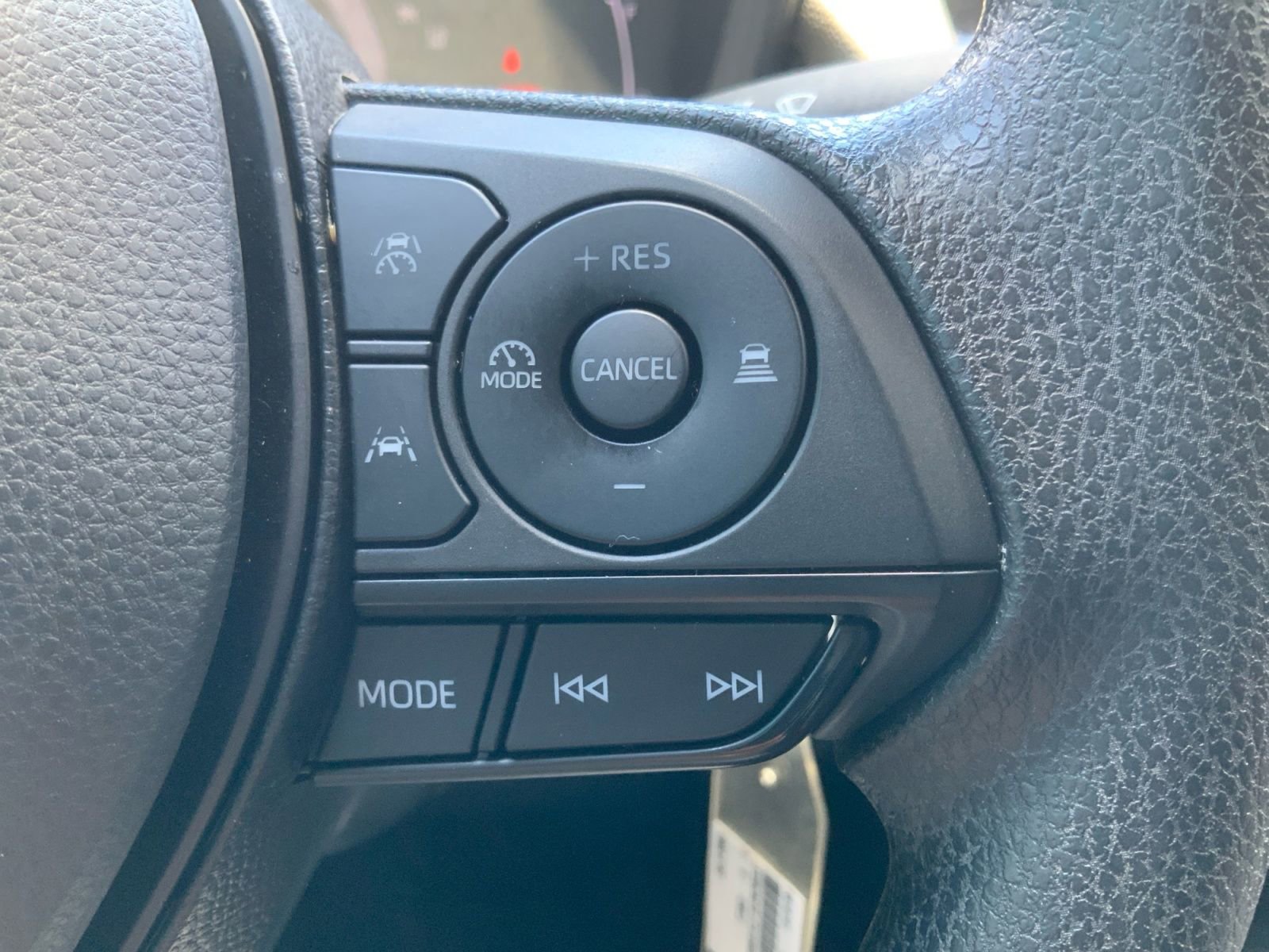 Used 2026 Toyota Corolla LE FWD image 14