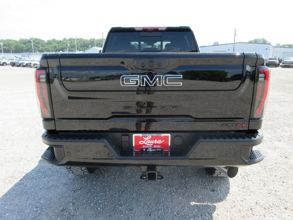 New 2026 GMC Sierra 2500 AT4 w/ AT4 Premium Plus Package AWD/4WD image 6