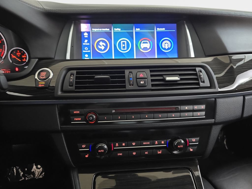 Used 2016 BMW 550i Sedan RWD image 23